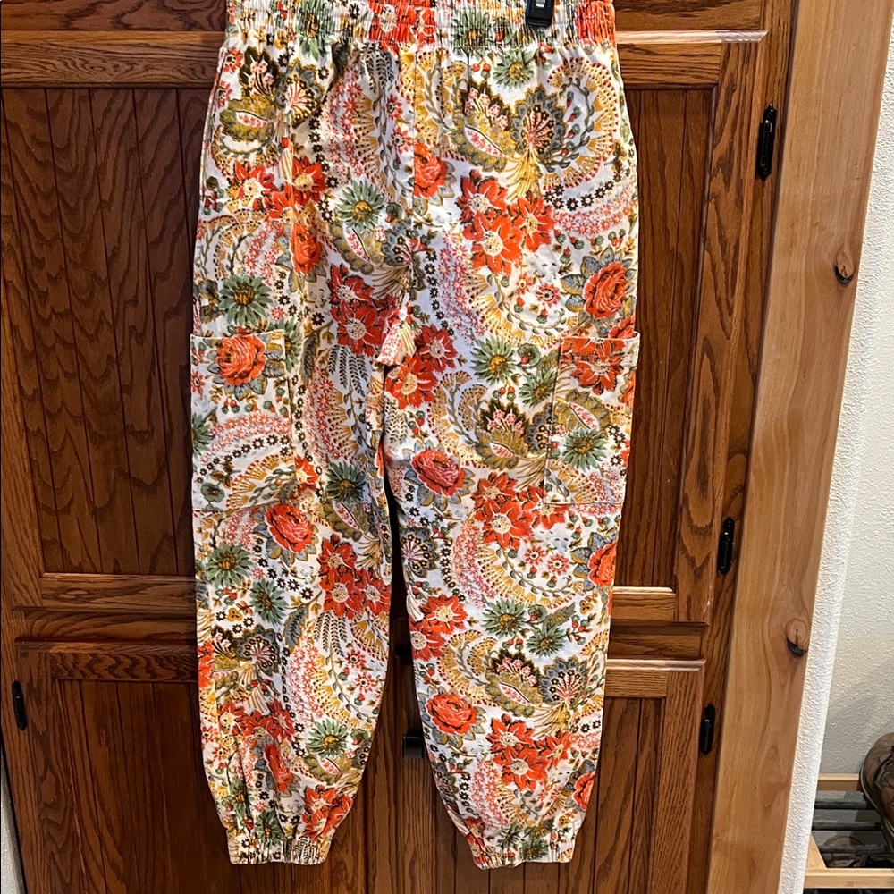 Urban Outfitters Multicolor Floral Joggers Sz Small - Picture 9 of 9